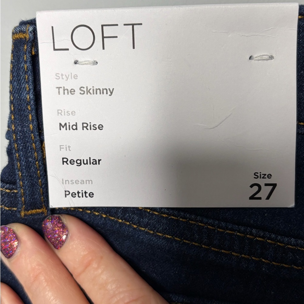 NWT LOFT Petite Mid Rise The Skinny Jeans in Vintage Dark Wash 27p - Picture 6 of 11